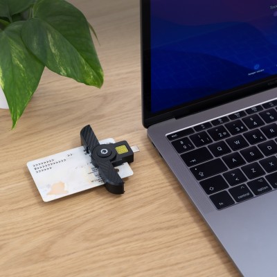 TooQ Lector Tarjetas Inteligentes, DNI Electrónico, USB-C, Negro